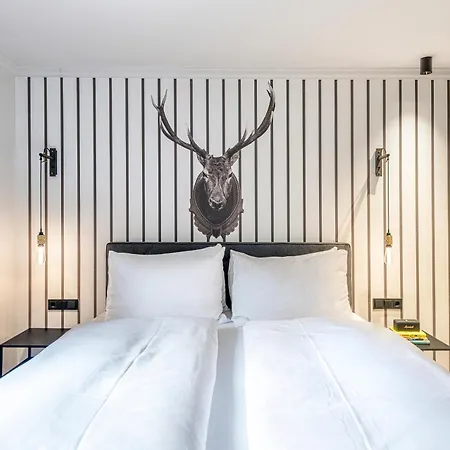 Residenz Boutique Апарт-отель 4*